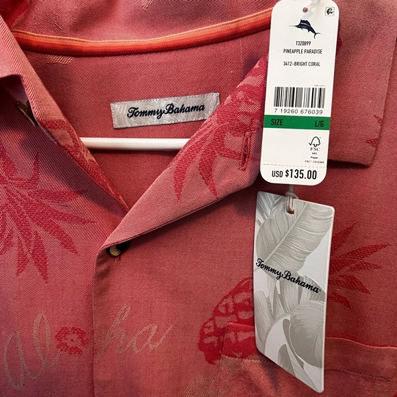 Tommy Bahama Salmon Button Up Shirt (Large) - Picture 2 of 3